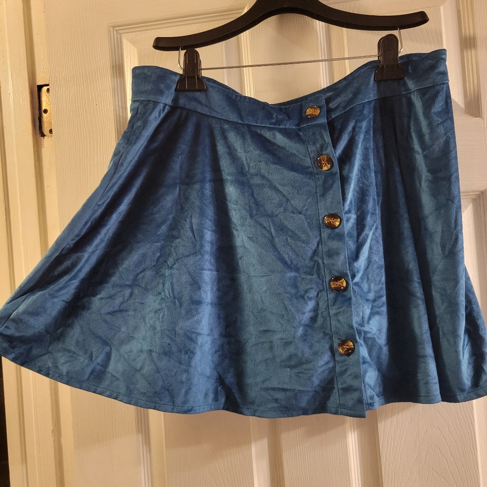 High waisted blue velvet/suede button-up skirt size 2xl shein curve/plus size